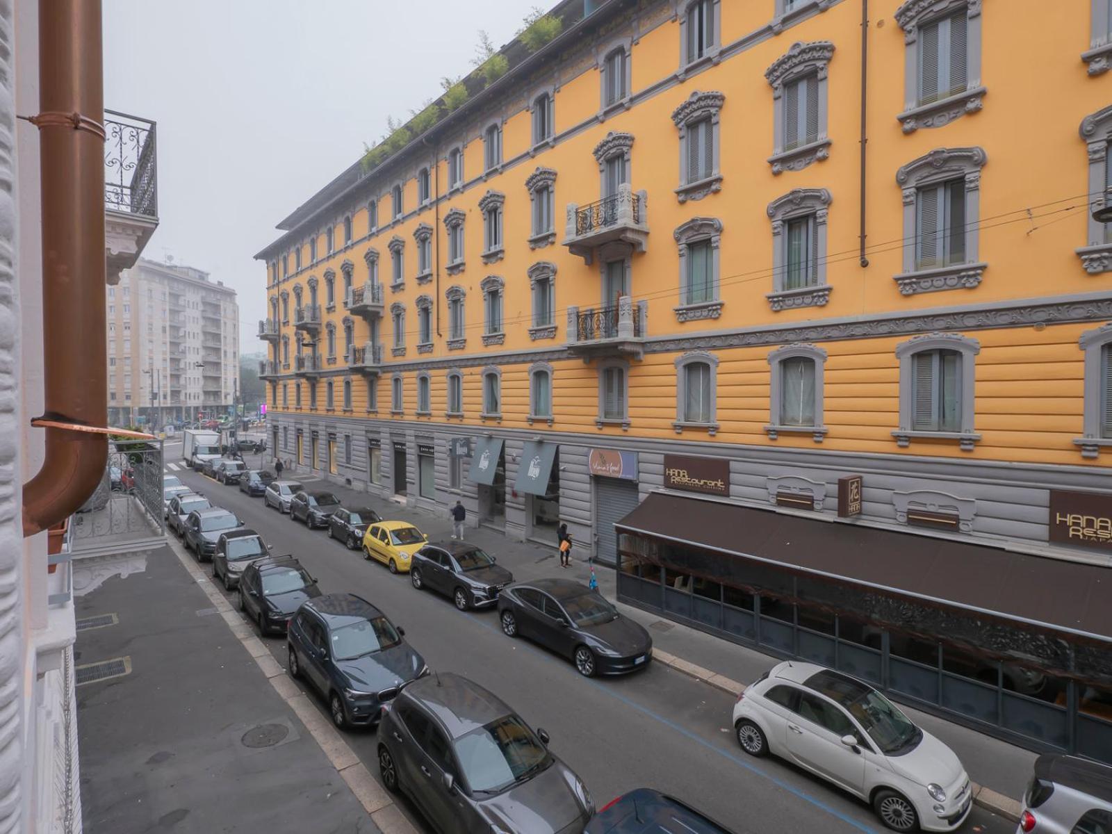 Apartment Xenia - Cozy Two-rooms In Corso Vercelli