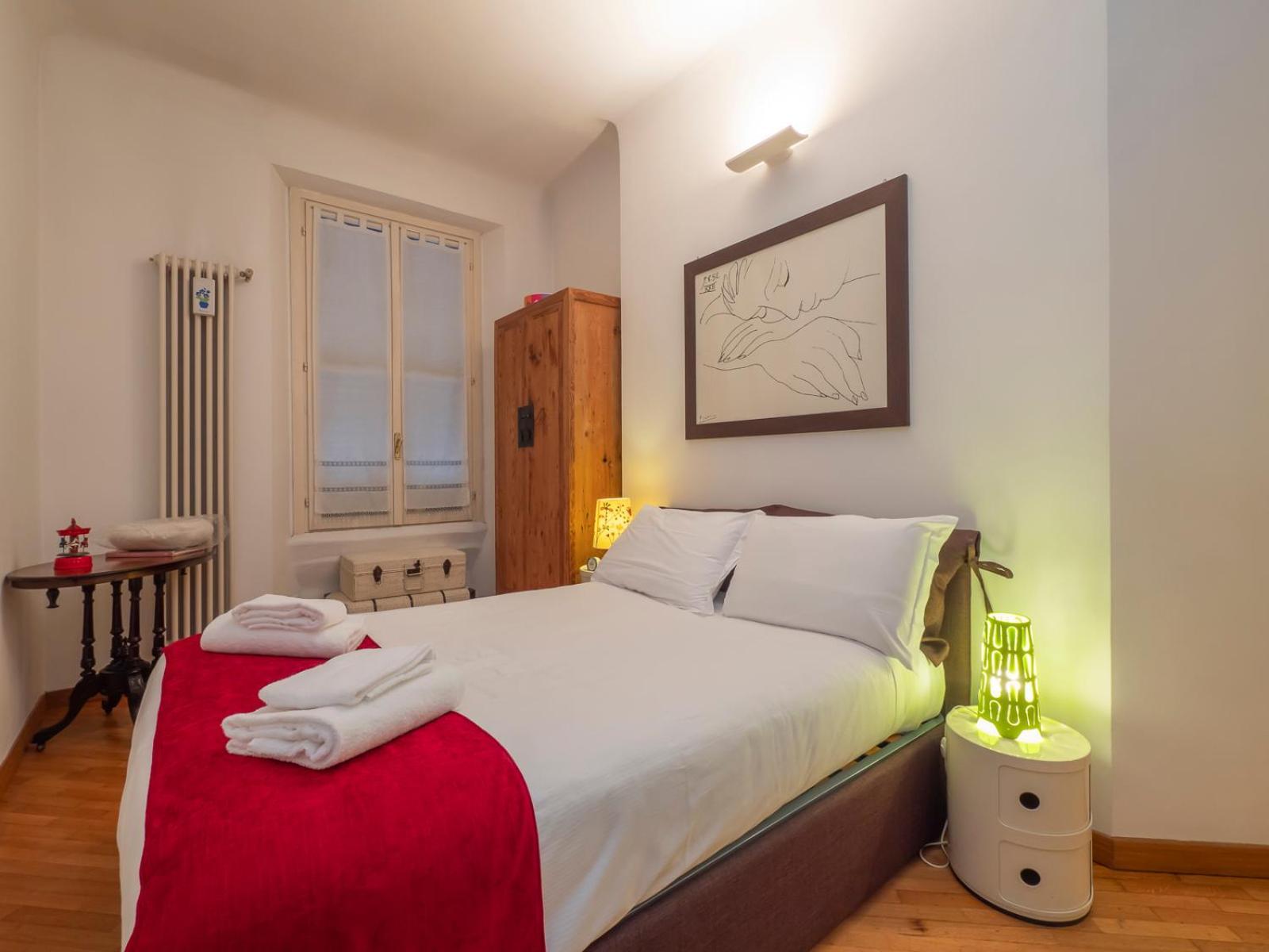 Apartment Xenia - Cozy Two-rooms In Corso Vercelli *