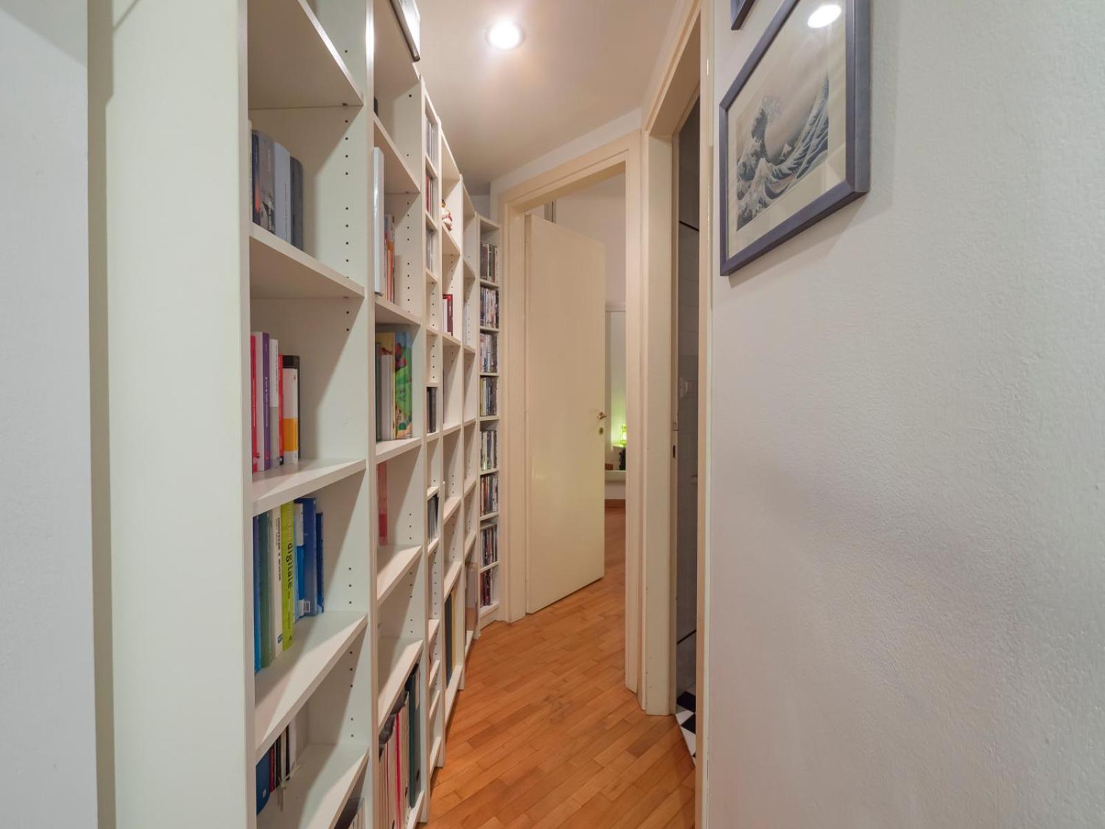 Apartment Xenia - Cozy Two-rooms In Corso Vercelli *