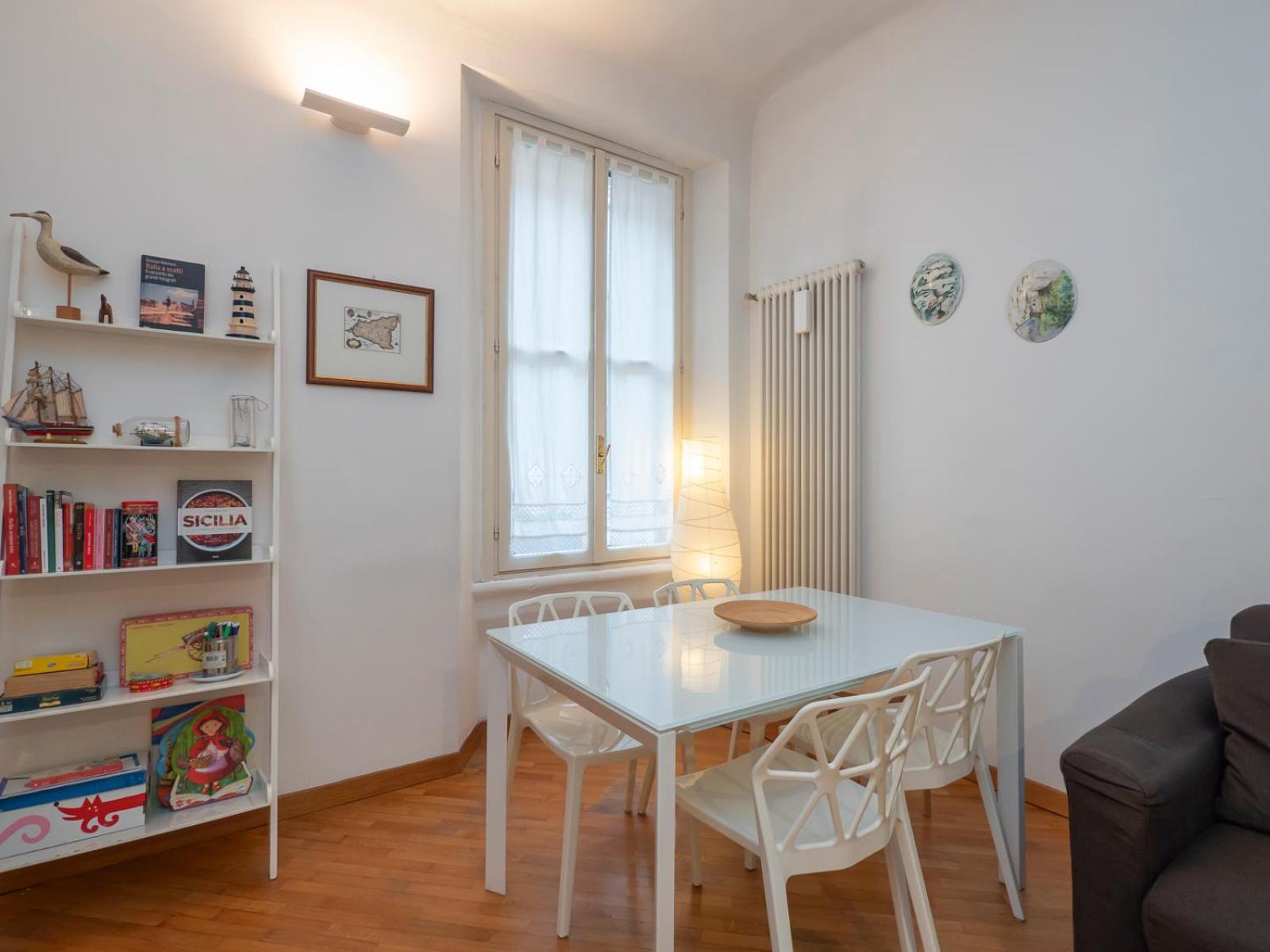 Xenia - Cozy Two-rooms In Corso Vercelli Apartment Mailand